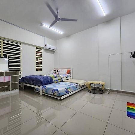 Cozy Familee Homestay Simpang Ampat  Exterior photo